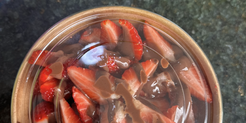 Fresas Con Chocolate Grande